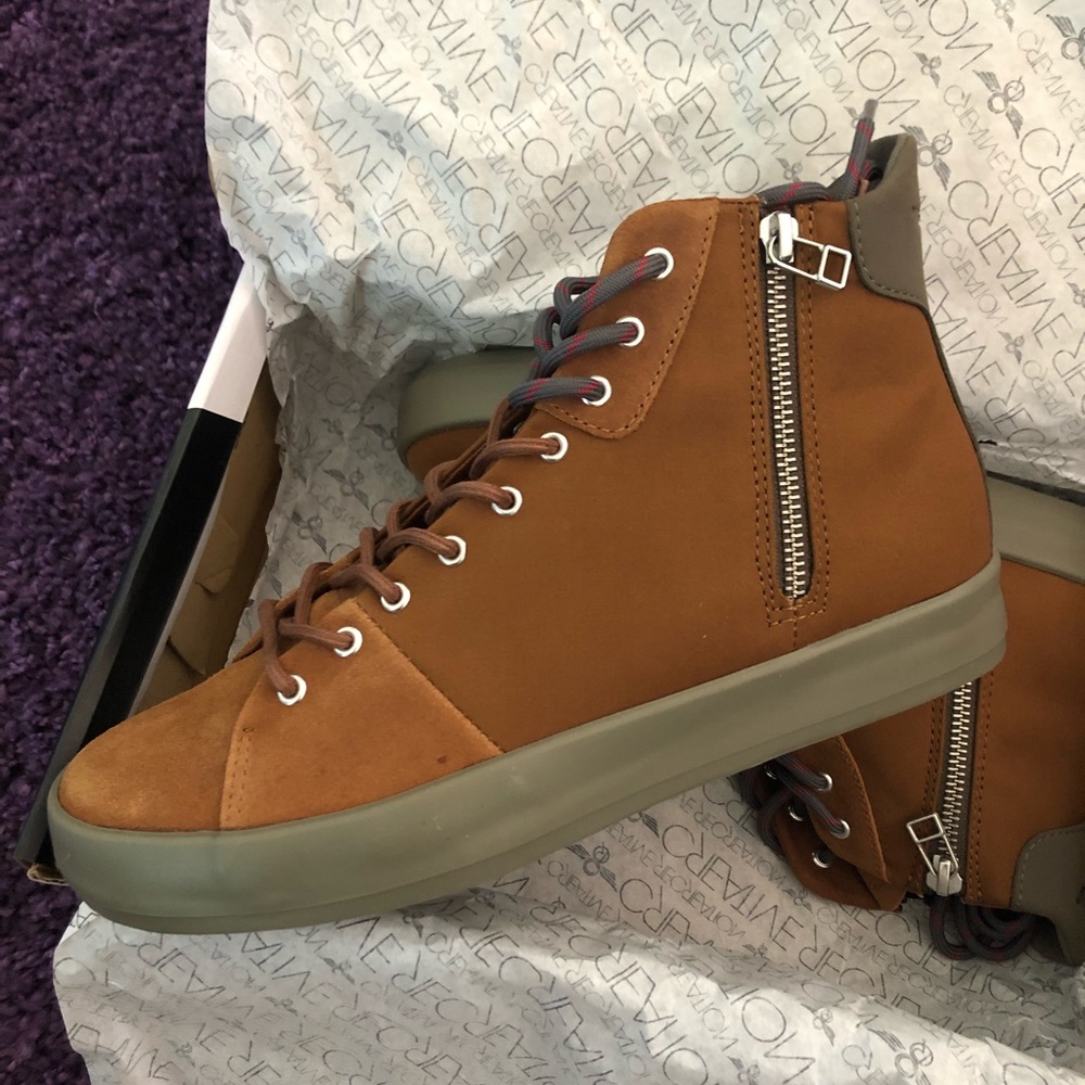 LIQUIDATING!! MENS SIZE 8 Creative Recreation SHOES NIB CARDA HI